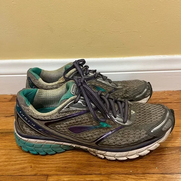 Brooks Shoes Womens Brooks Ghost Running Shoes Poshmark - Main Image